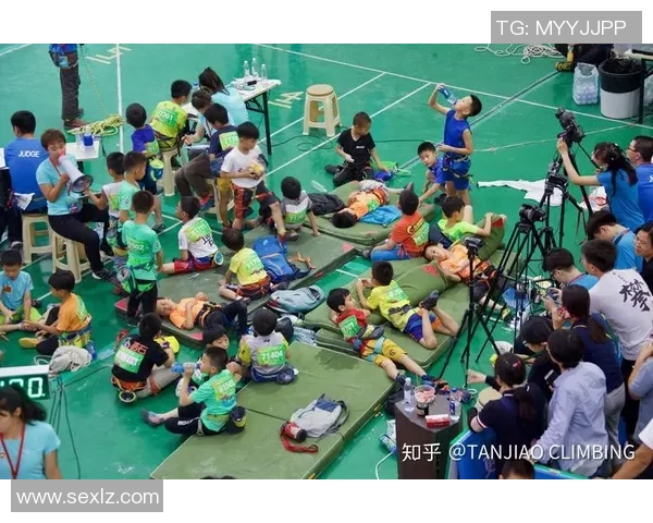 广州攀岩队节奏表现数据分析揭示训练与比赛的关键影响因素 广州攀岩队节奏表现数据分析揭示训练与比赛的关键影响因素