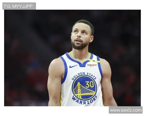 库里三分大赛决赛狂轰20球创纪录荣膺冠军成就辉煌