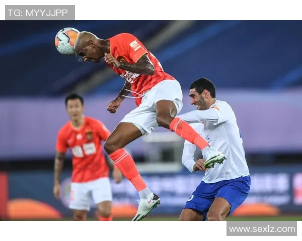 恒大与鲁能激战全场精彩集锦回顾足球盛宴不容错过