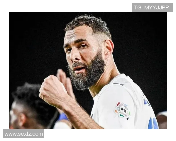 本泽马重返赛场展现王者风范助力球队争冠之路 本泽马重返赛场展现王者风范助力球队争冠之路