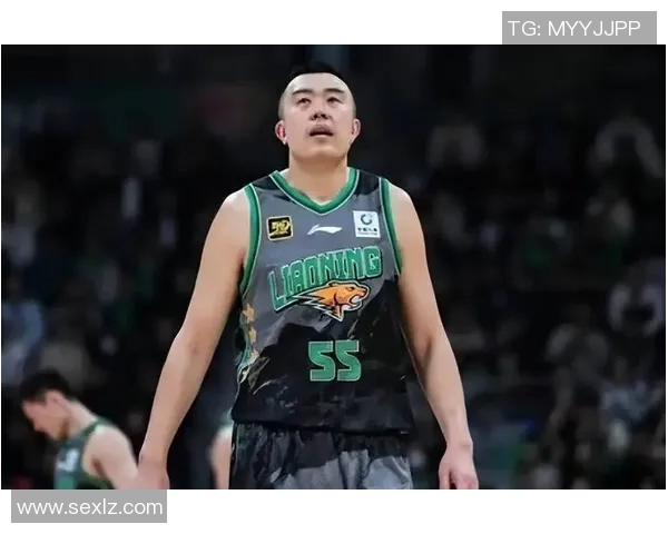 韩德君：从篮球新星到中国男篮的中流砥柱，见证荣耀与挑战的传奇之路