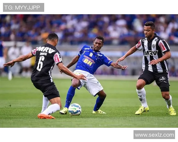 利雅得希拉尔与塔队的精彩对决揭示足球战术新趋势